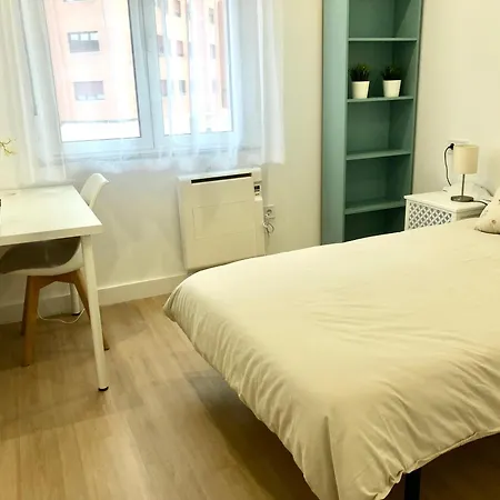 Appartamento Centrico, Acogedor Y Luminoso Oviedo Esterno foto